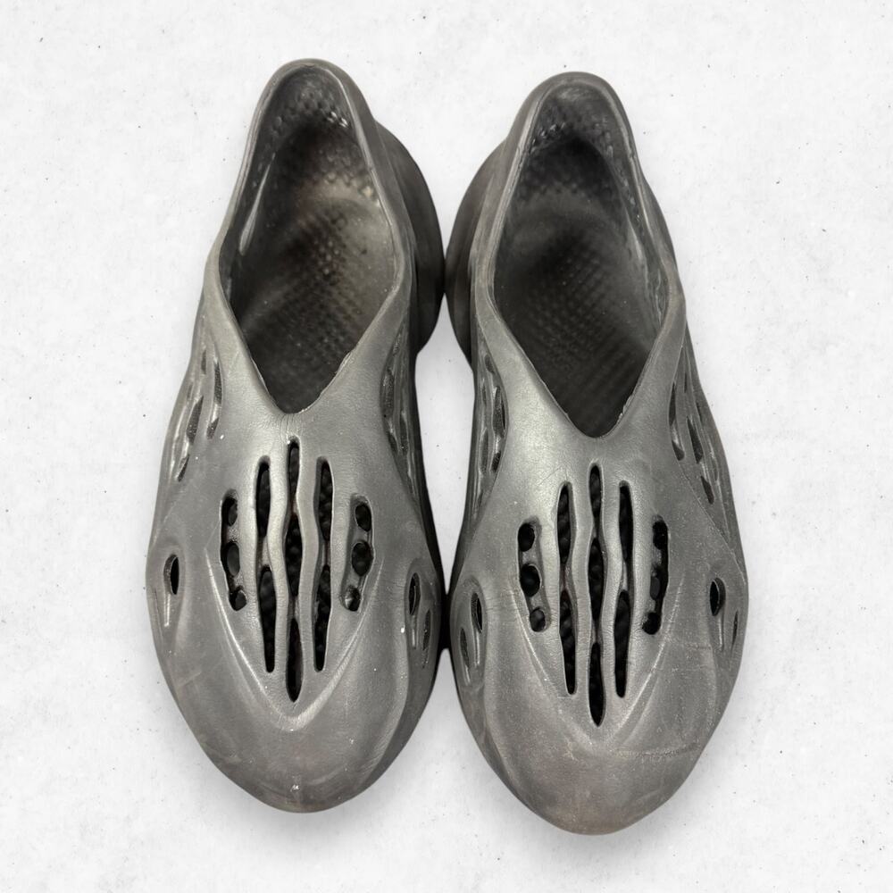 Cutout Foam Slip On Clogs Unisex Sneakers Onyx Black EUR 44 Men's 10 Lightweight - Picture 7 of 9
